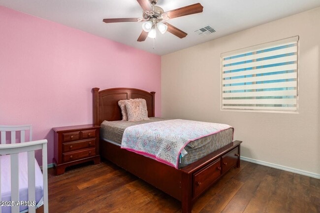 Building Photo - 10763 W Cottontail Ln