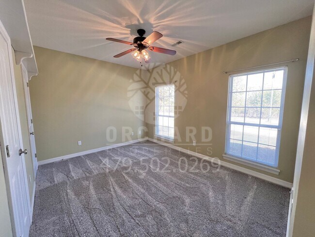 Building Photo - Single Family Home | Tontitown, AR | Stunning Home with Separate Shop
