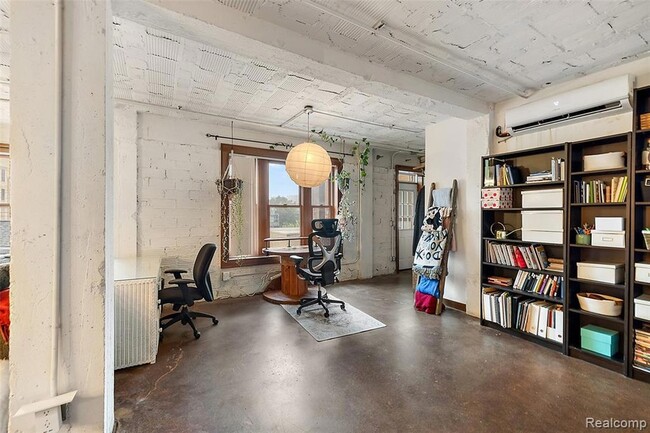 Building Photo - 78 Watson St