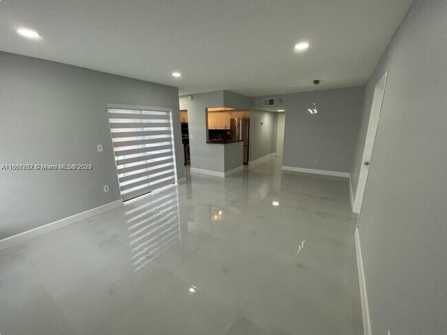 Building Photo - 17500 NW 68th Ave