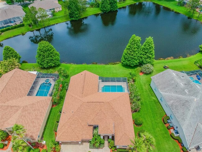 Building Photo - 10559 Greencrest Dr