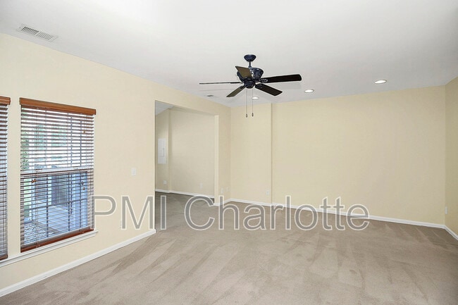 Building Photo - 12144 Cane Branch Way