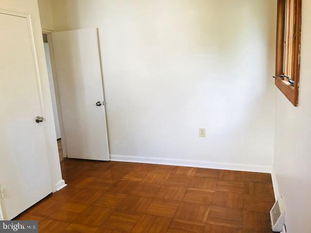 Building Photo - 12 Homewood Rd