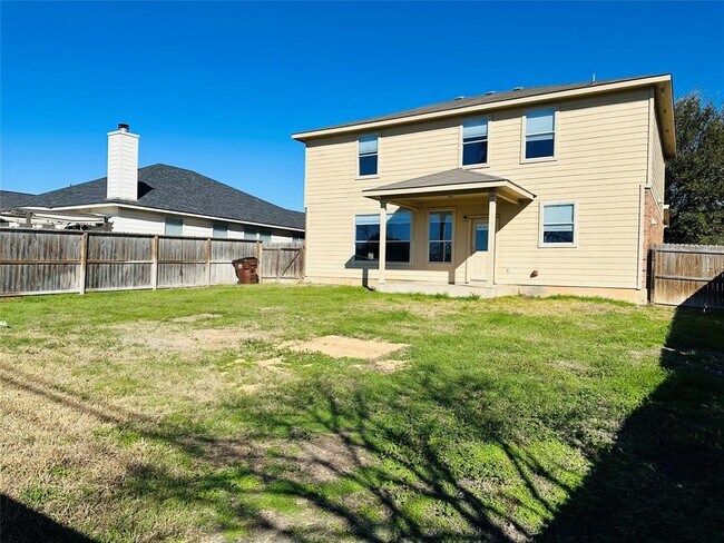 Building Photo - 1328 Kenneys Way
