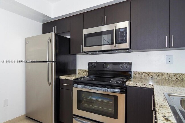 Building Photo - 11750 SW 18th St