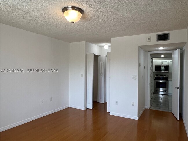 Building Photo - 8500 SW 212th St