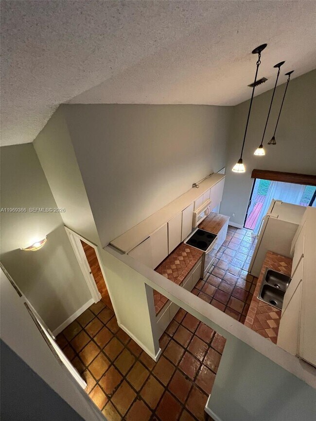 Building Photo - 7512 SW 95th Pl