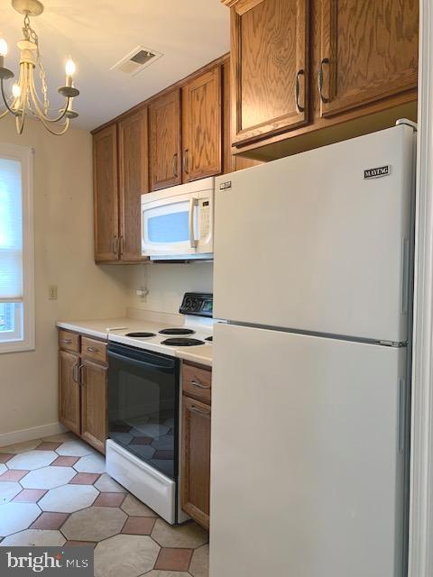 Building Photo - 1440 Kenmore Ave