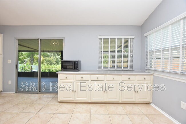 Building Photo - 8212 Riverboat Dr