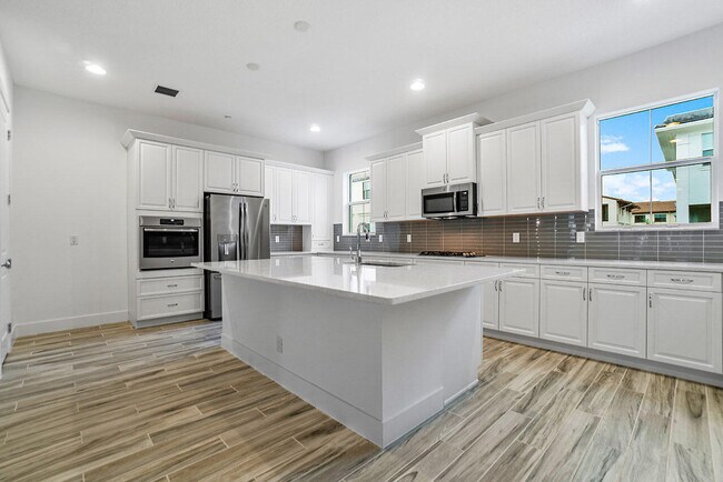 Building Photo - 4122 Faraday Wy