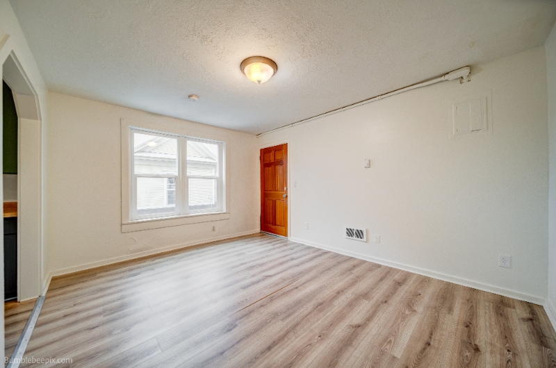 Building Photo - 802 Pine St