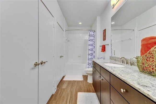 Building Photo - 1900 Barton Springs Rd