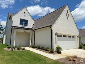 Building Photo - 4BR/3.5BA Home For Rent