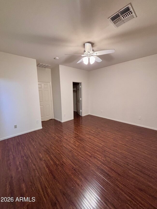 Building Photo - 5606 W St Anne Ave