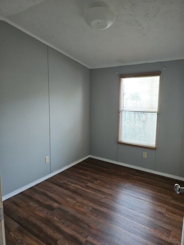 Building Photo - 106 Little Brushy Rd