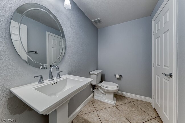 Building Photo - 5318 Hollymead Dr