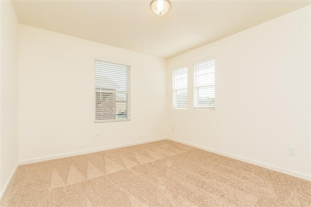 Building Photo - 440 Canoe Way