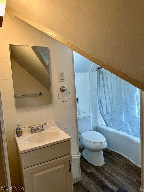 Building Photo - 153 3rd St NW