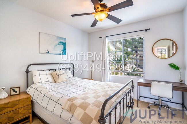 Building Photo - Spacious 5-Bedroom Home with Pool & Spa in...