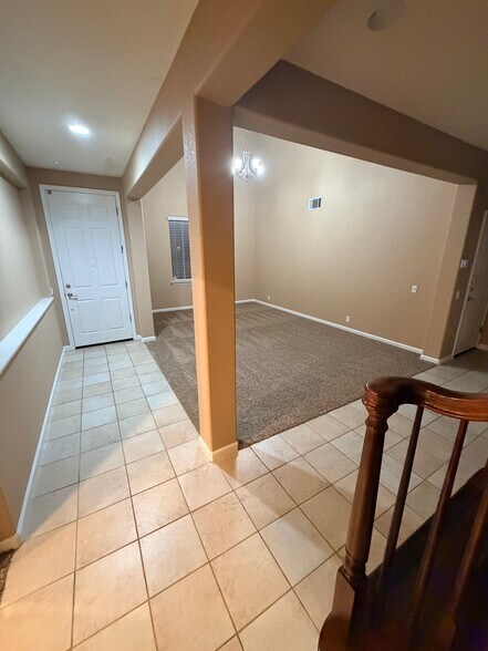 Building Photo - 4025 St Remy Ct