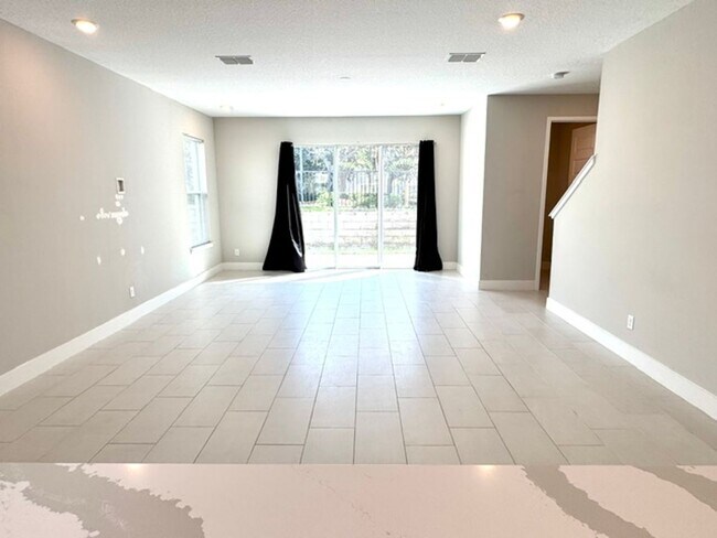 Building Photo - 7825 Spectrum Dr