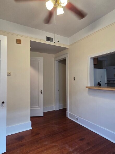 Building Photo - 8128 Pritchard Pl