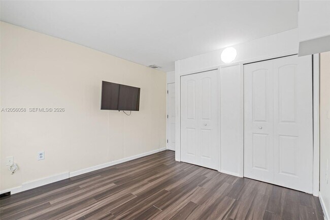 Building Photo - 13990 SW 160th Terrace