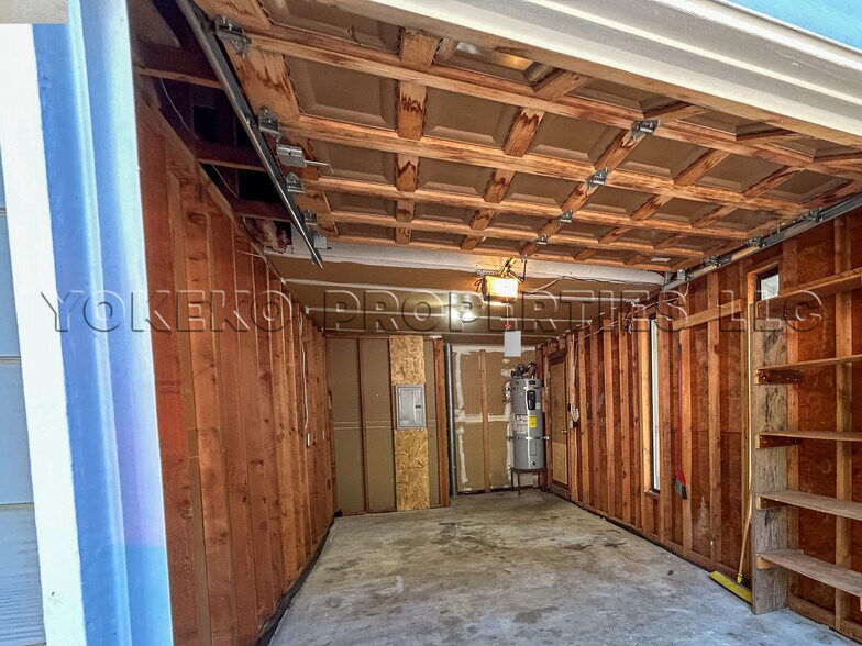Building Photo - 4257 Imperial Dr