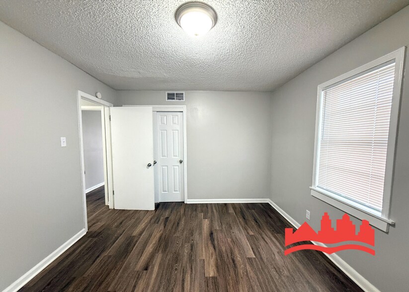 Building Photo - Spacious 3-Bedroom, 1-Bath Home for Rent!