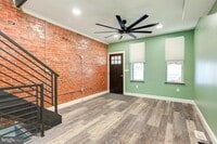 Building Photo - 2643 N Mascher St