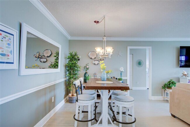 Building Photo - 10216 Regal Dr