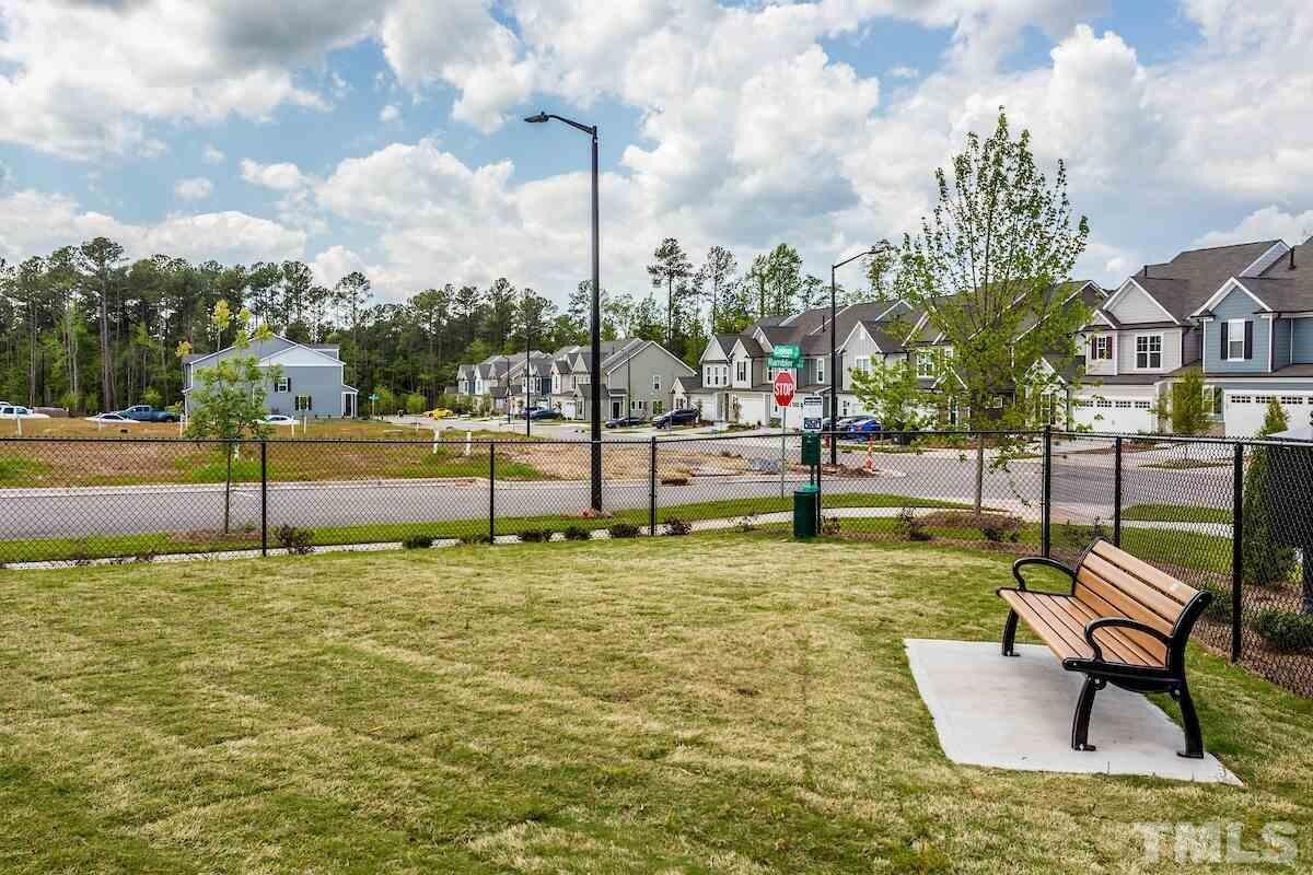 Building Photo - Room in Townhome on Whitesell Way