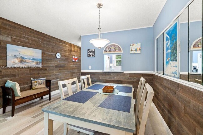 Building Photo - 2800 Indian River Blvd