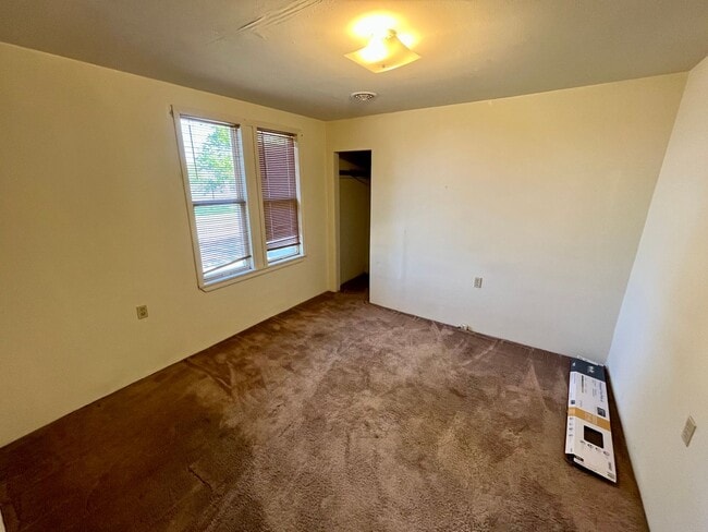 Building Photo - 2 Bed | 1 Bath House