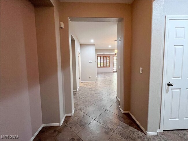 Building Photo - 7473 Pepperbox Avenue Unit