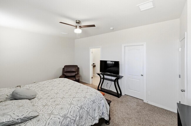 Building Photo - 1664 Sam Dominguez