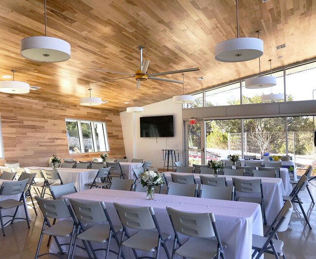Building Photo - UPGRADED 2359 SF in HIDDEN TRAILS - 4 BR/3...