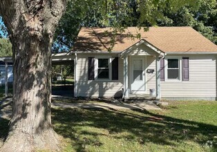 Building Photo - 3 Bedroom/2 Bath Cozy Home with an amazing...