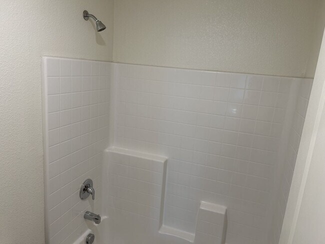 Building Photo - 4 Bedroom Home with His and Hers Closets in Weston Ranch, Gated Community!