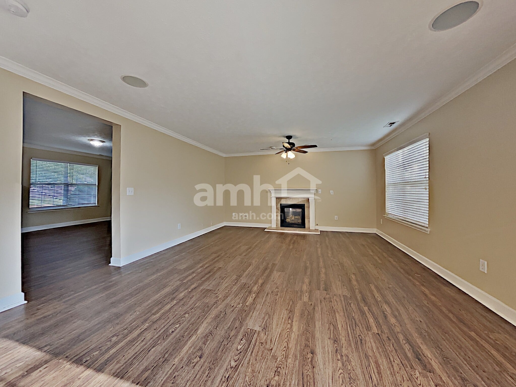 Building Photo - 102 Baker Springs Ln