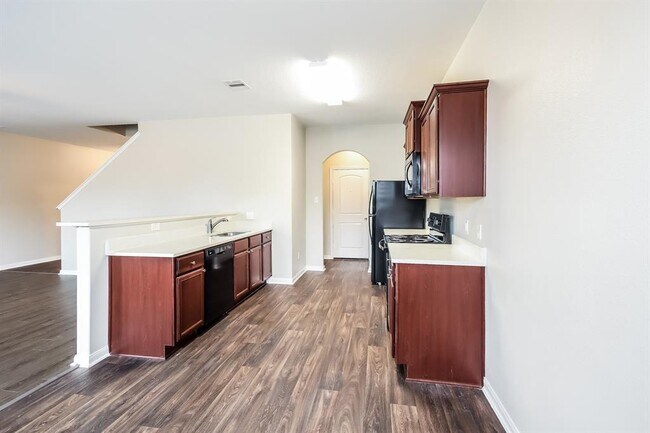 Building Photo - 24099 Wilde Dr