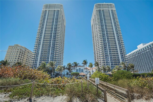 Primary Photo - 2 br, 2 bath Condo - 4779 Collins Ave Apt ...