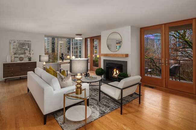 Building Photo - 1000 Union St