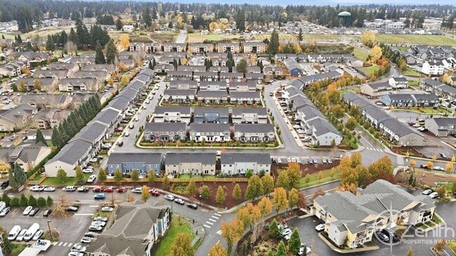 Building Photo - 11726 NE 23rd St