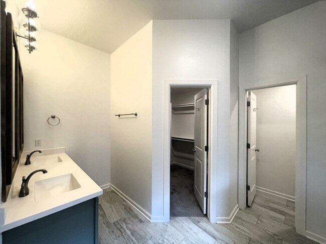 Building Photo - Contemporary Charm: Exceptional Home with ...