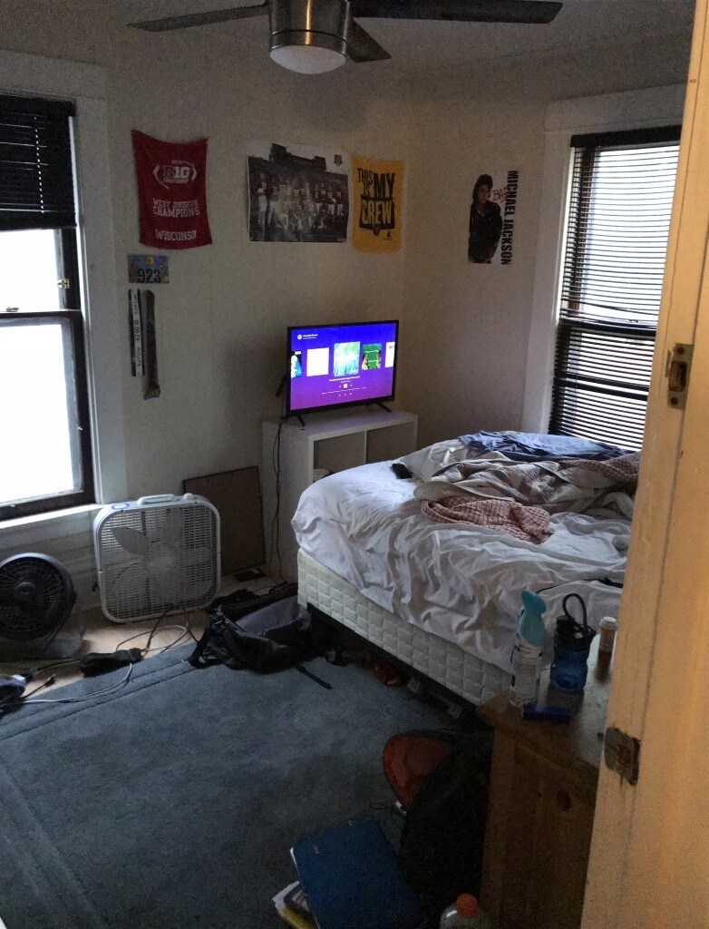 bedroom #3 - 543 W Mifflin St