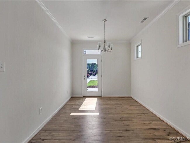 Building Photo - 334 Hay Ml Aly