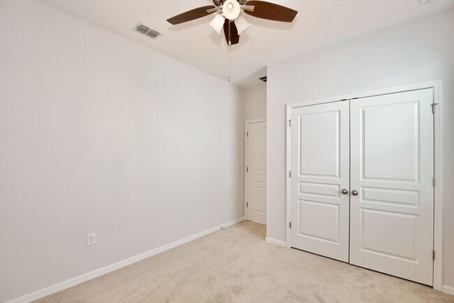 Building Photo - Stylish 4/3 Home with Covered Patio & Gara...