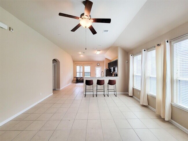 Building Photo - "Charming 3-Bed, 2-Bath Retreat in Humble, TX – Your Perfect Home Awaits on Justin Ridge Ln!"