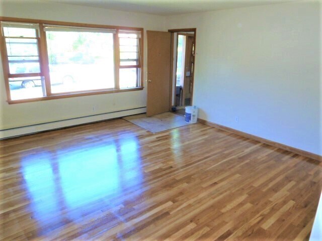 Building Photo - 401 Palomino Ln